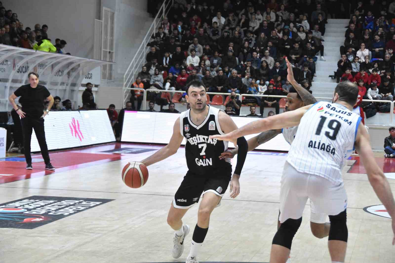 basketbol super ligi aliaga petkimspor 72 besiktas 75 24 ECtlFPRi