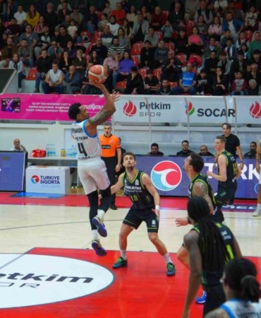 basketbol-super-ligi-aliaga-petkimspor-73-merkezefendi-belediyesi-basket-81-hWciuFZq.jpg