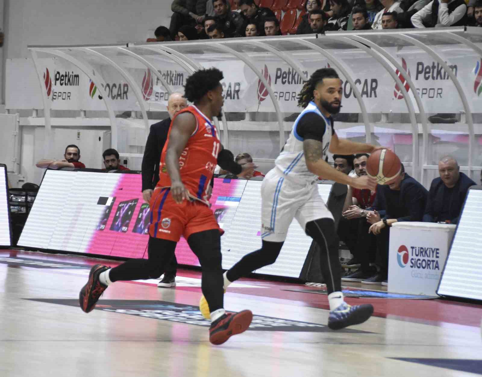 basketbol super ligi aliaga petkimspor 95 onvo buyukcekmece 104 2 NcY88cUR