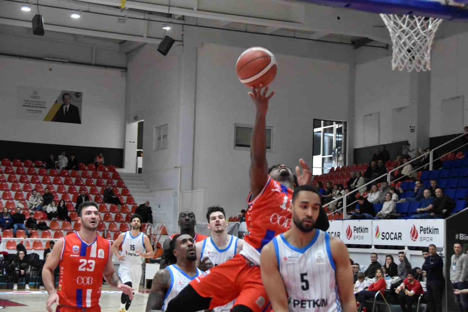 basketbol super ligi aliaga petkimspor 95 onvo buyukcekmece 104 4