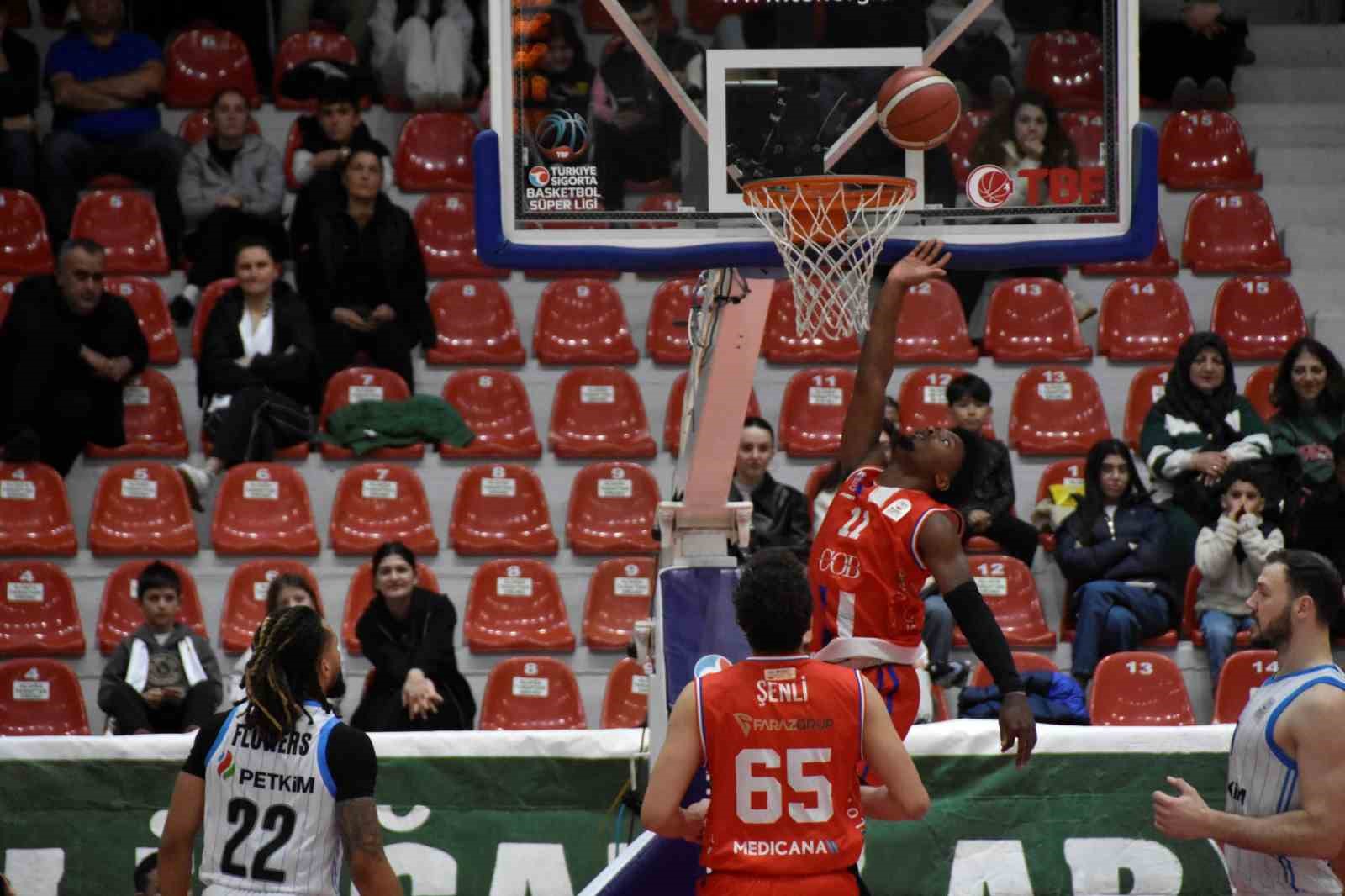 basketbol super ligi aliaga petkimspor 95 onvo buyukcekmece 104 9 9TtkzmFF