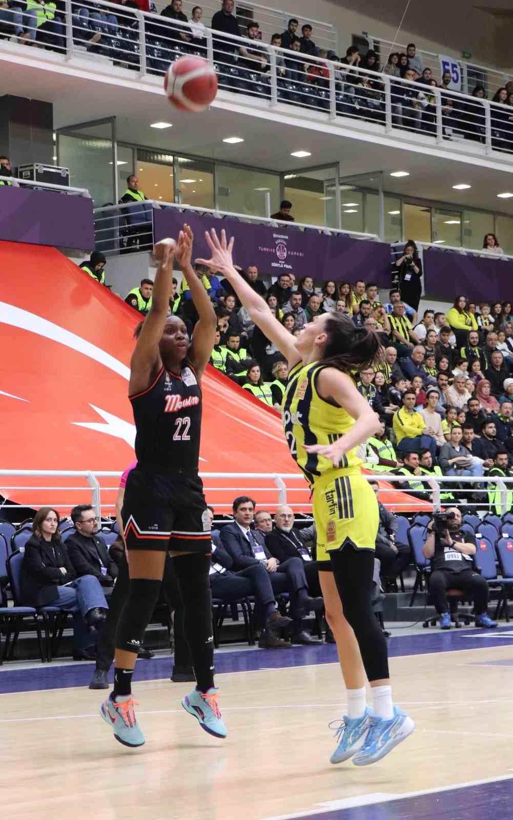basketbol super ligi fenerbahce opet 84 cimsa cbk mersin 66 17 8CTmsFVM