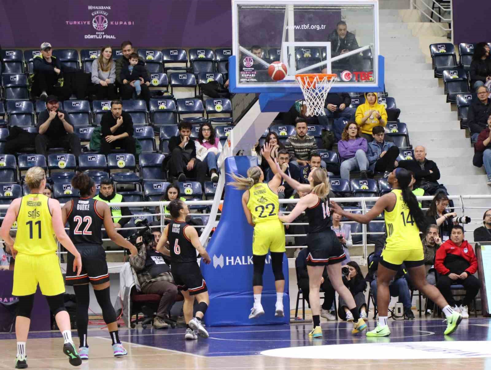 basketbol super ligi fenerbahce opet 84 cimsa cbk mersin 66 4 HWOlVeik