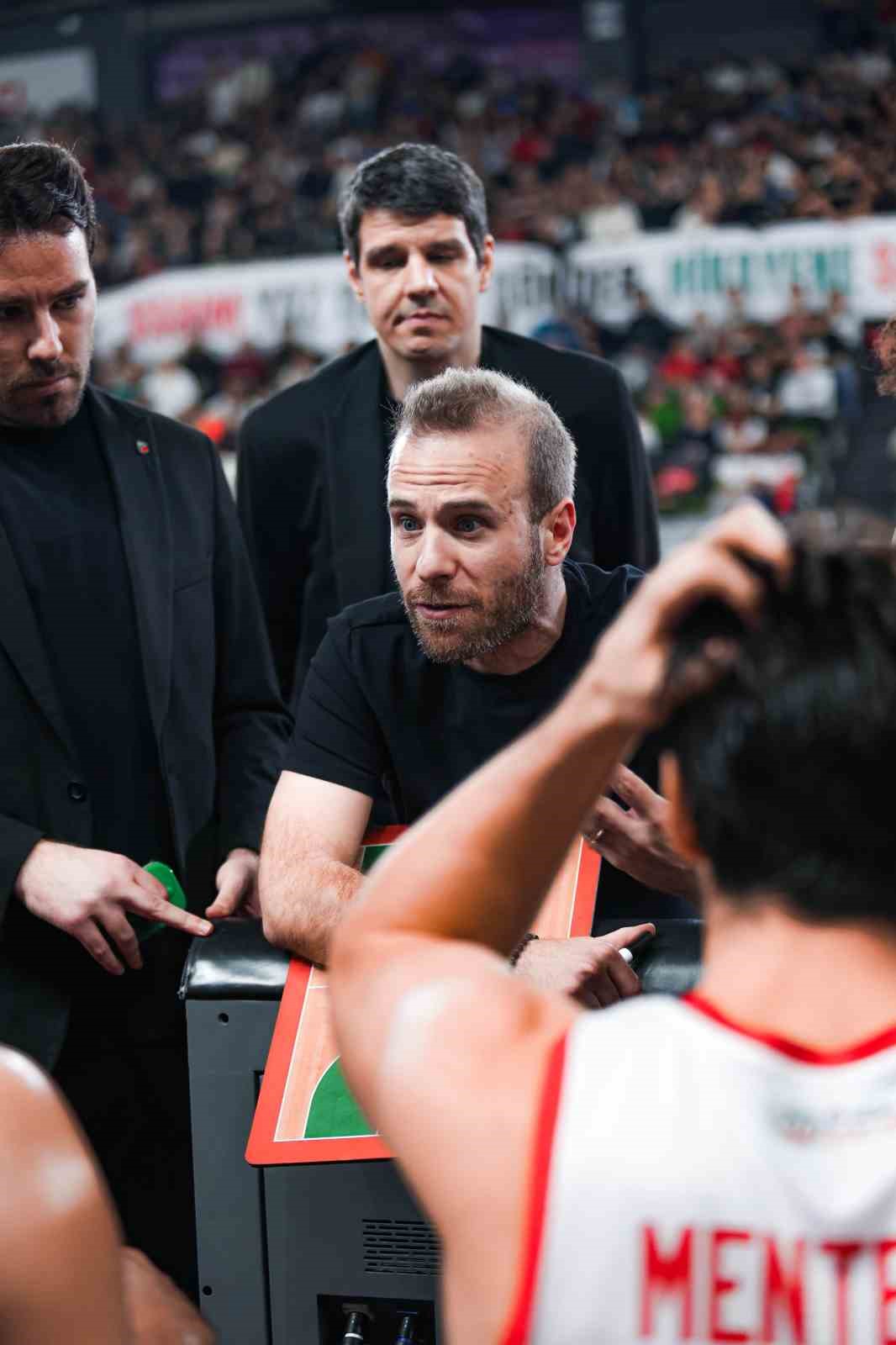 Basketbol Süper Ligi: Karşıyaka: 55 - Fenerbahçe: 91 8 basketbol super ligi karsiyaka 55 fenerbahce 91 4