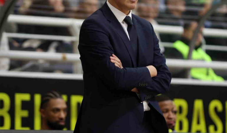 basketbol-super-ligi-merkezefendi-basketbol-64-fenerbahce-beko-87-lN5WDExf.jpg