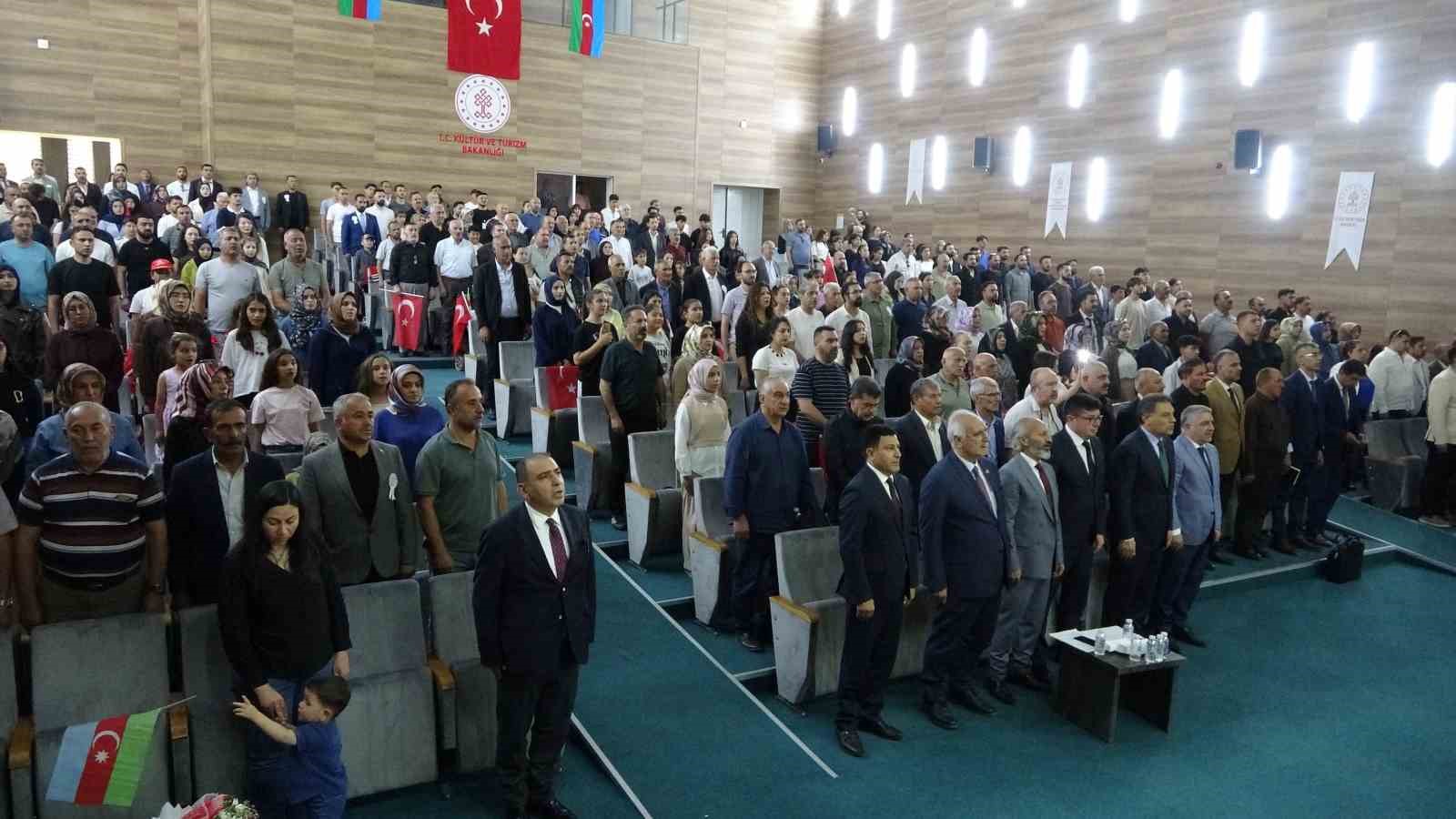 baskonsolos aliyev azerbaycan toprak butunlugunu tam anlamiyla saglamistir 0 hhCRcyuv