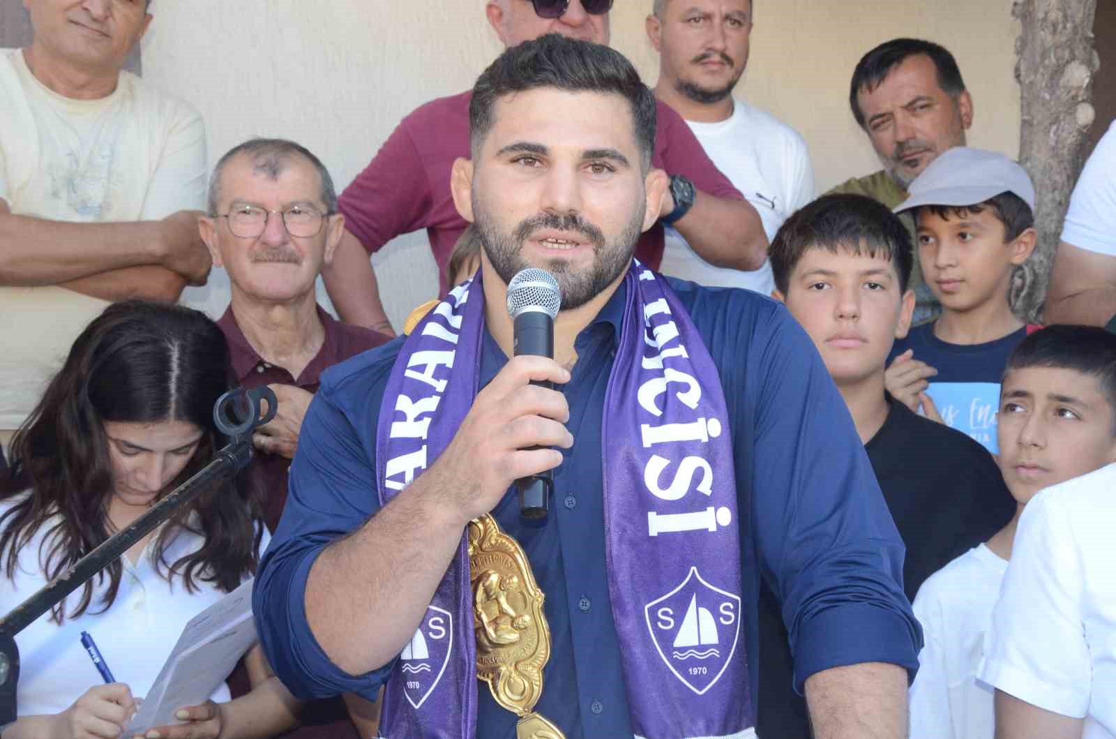 baspehlivan erkan tasa memleketi sinopta gorkemli karsilama 1 6pa22lsq