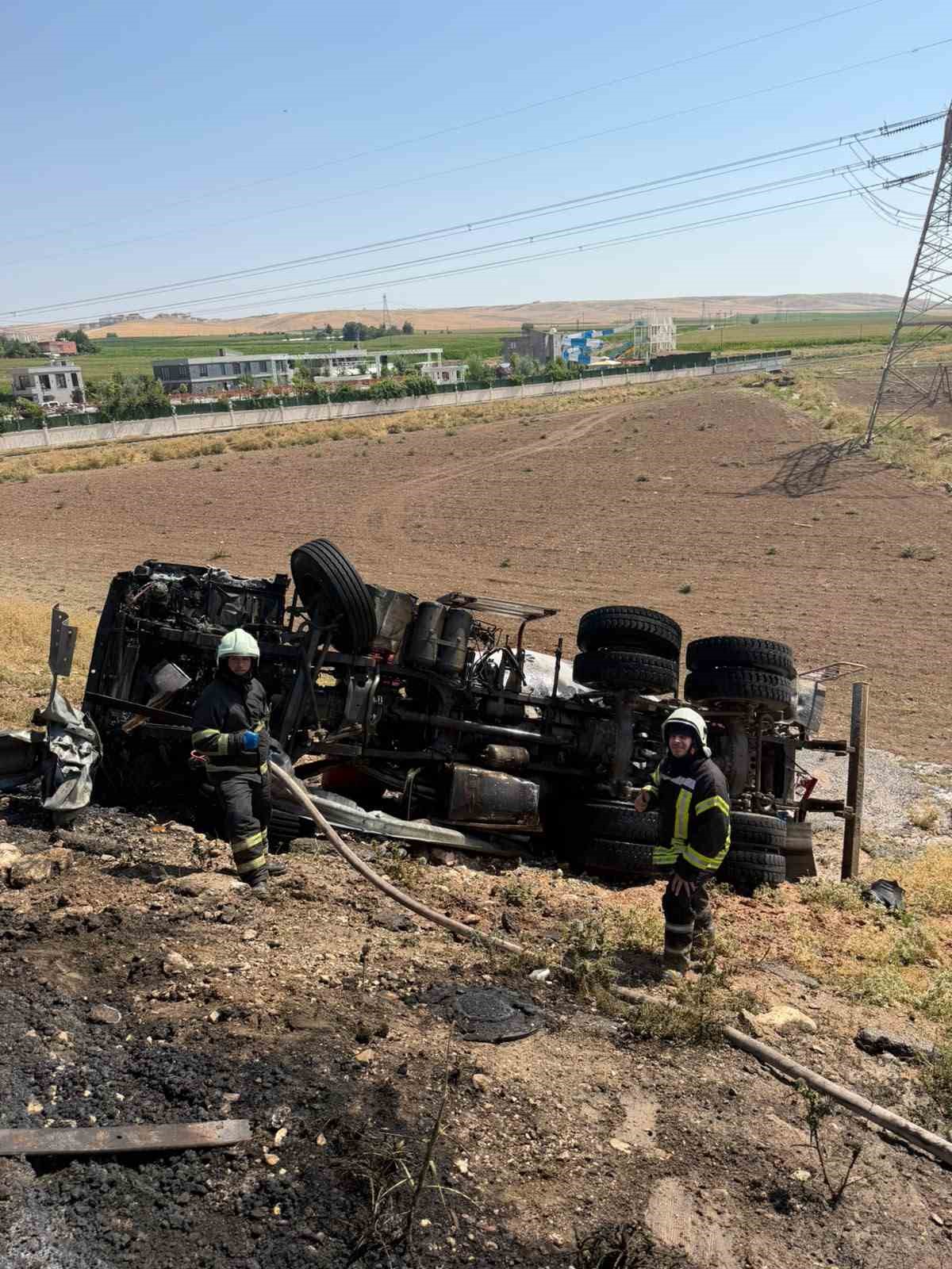 batman beton mikserinin alev aldigi kaza guvenlik kamerasinda 0 7DuNEhJF