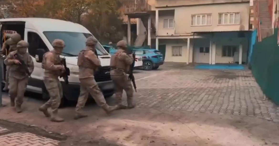 batman merkezli 23 ilde yasa disi bahis operasyonu 27 tutuklama 2