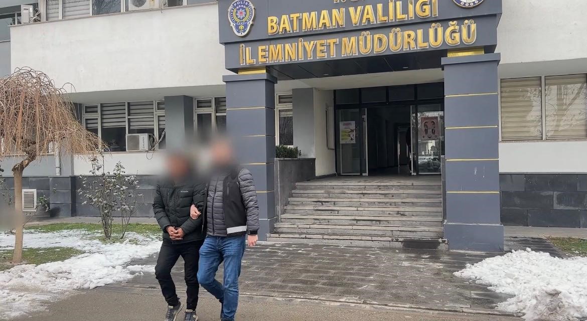 batman polisinden nefes kesen operasyon tirda 51 kilo uyusturucu ele gecirildi 7 XdedIgRd