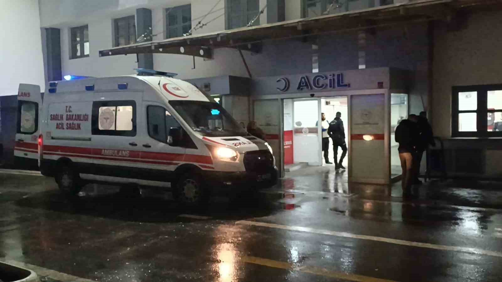 batmanda 18 yasindaki genc bicaklandi 0 rALYhGtN