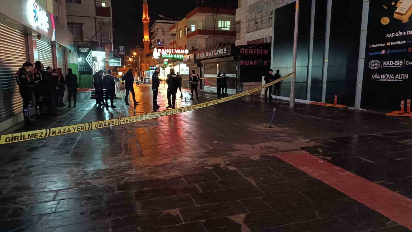Batman’da 33 yaşındaki kadın evinde ölü bulundu 4 batmanda 33 yasindaki kadin evinde olu bulundu 0 tsY3966l