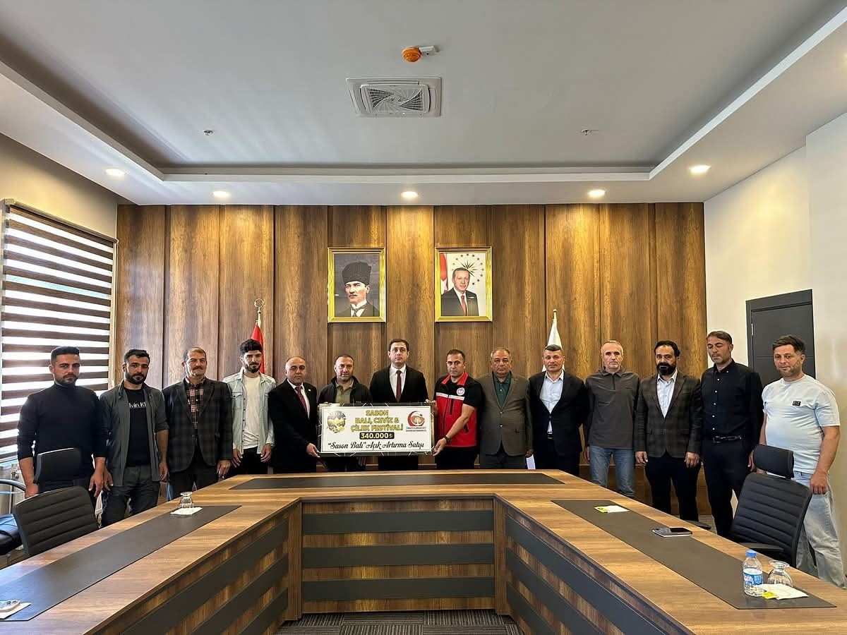 batmanda 340 bin lira ile rekor fiyata satilan bir kilo balin geliri besicilere verildi mjMrfEe5