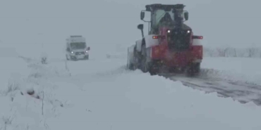 batmanda-35-koy-yolu-ulasima-acildi-ziyaretciler-kurtarildi-zxHkcLkl.jpg