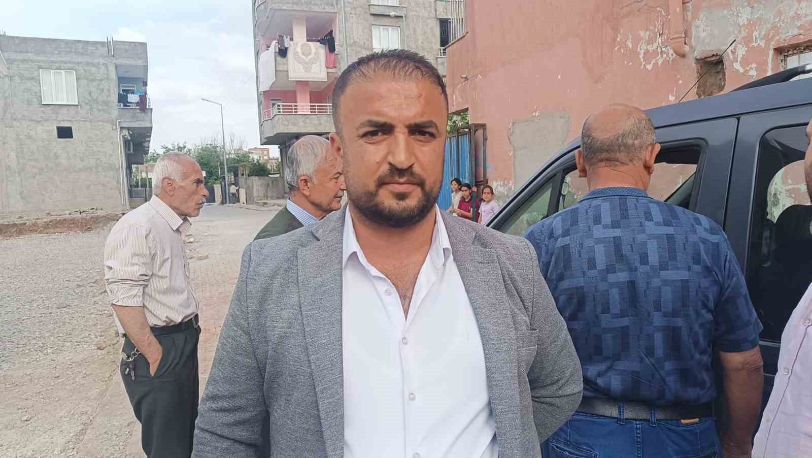 batmanda 50 yillik cami yikildi minaresi kaldi 4 nbQ5El9c