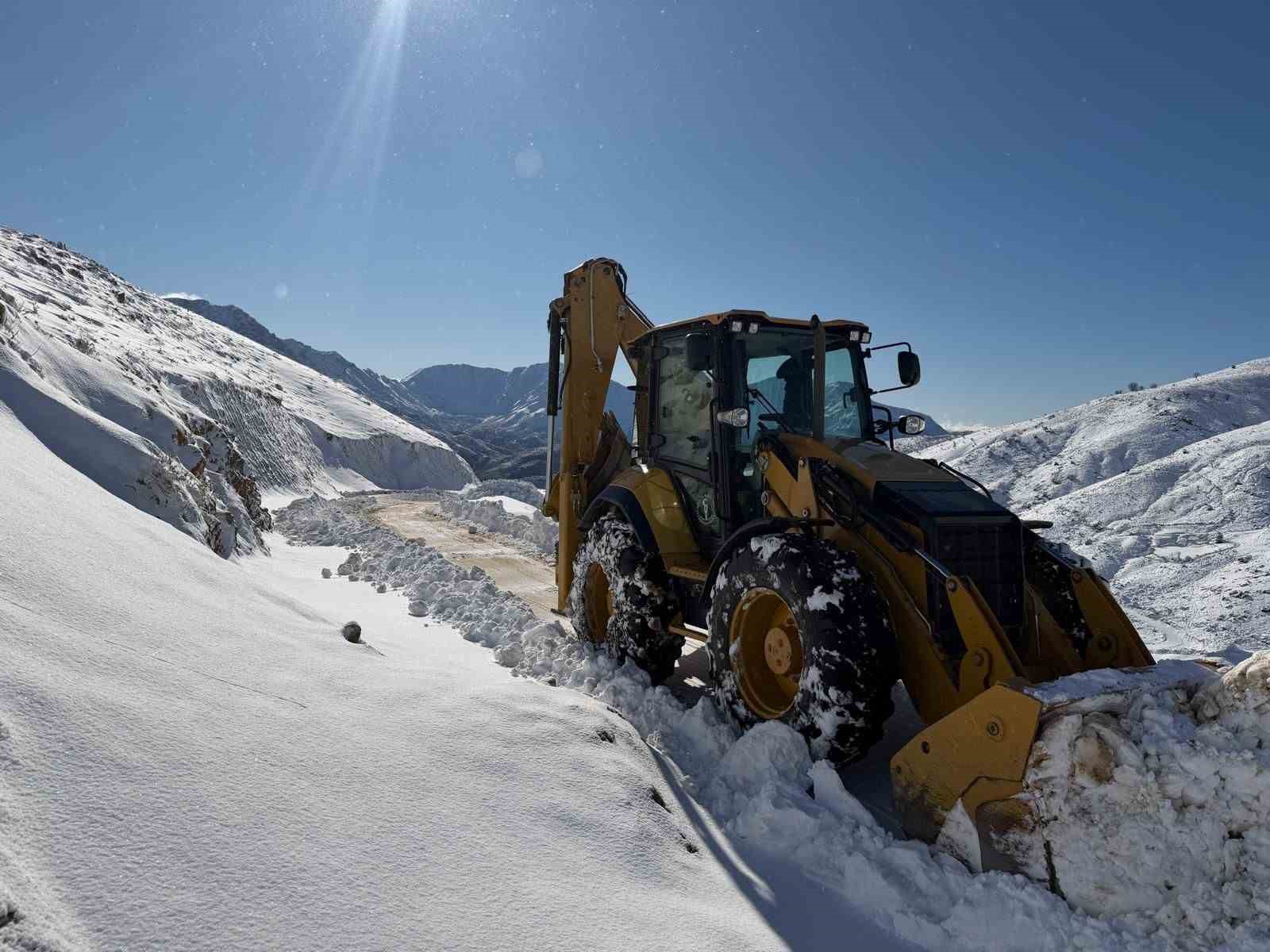 batmanda 500 koy ve mezra yolu ulasima acildi 5 yNFd2mGg