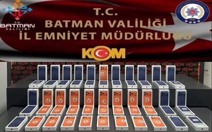 batmanda-66-milyon-tl-degerinde-kacak-telefon-ele-gecirildi-MaXguW6Z.jpg