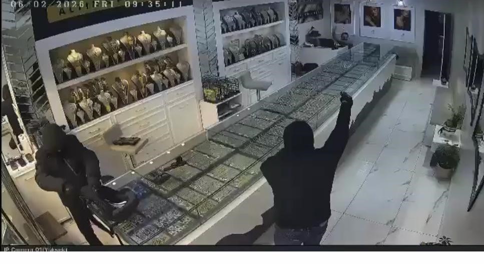 batmanda 90 saniyede milyonluk kuyumcu soygunu kamerada 2 n39pKhee