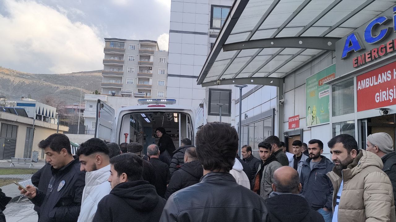 batmanda atv ile otomobil carpisti 1 yarali 2