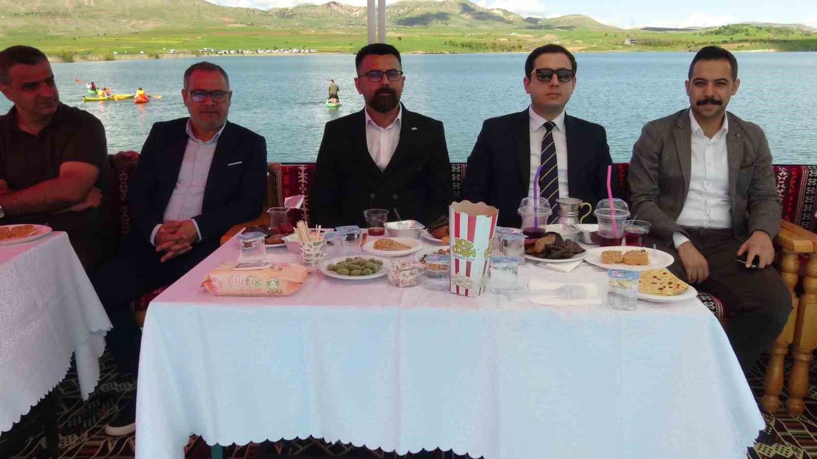 batmanda bahar coskusu doga spor ve muzik bir arada 5 sTv6OhrN
