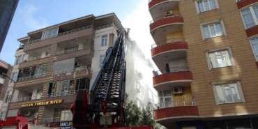 batmanda-bir-evde-cikan-yanginda-4-kisi-dumandan-etkilendi-5r2mPvqh.jpg