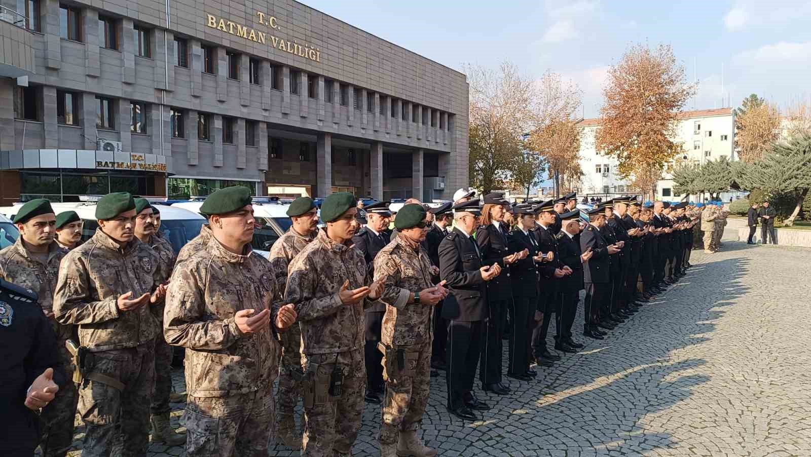 batmanda emniyet ve jandarmaya 151 yeni arac teslim edildi 1 AXjyJjXZ