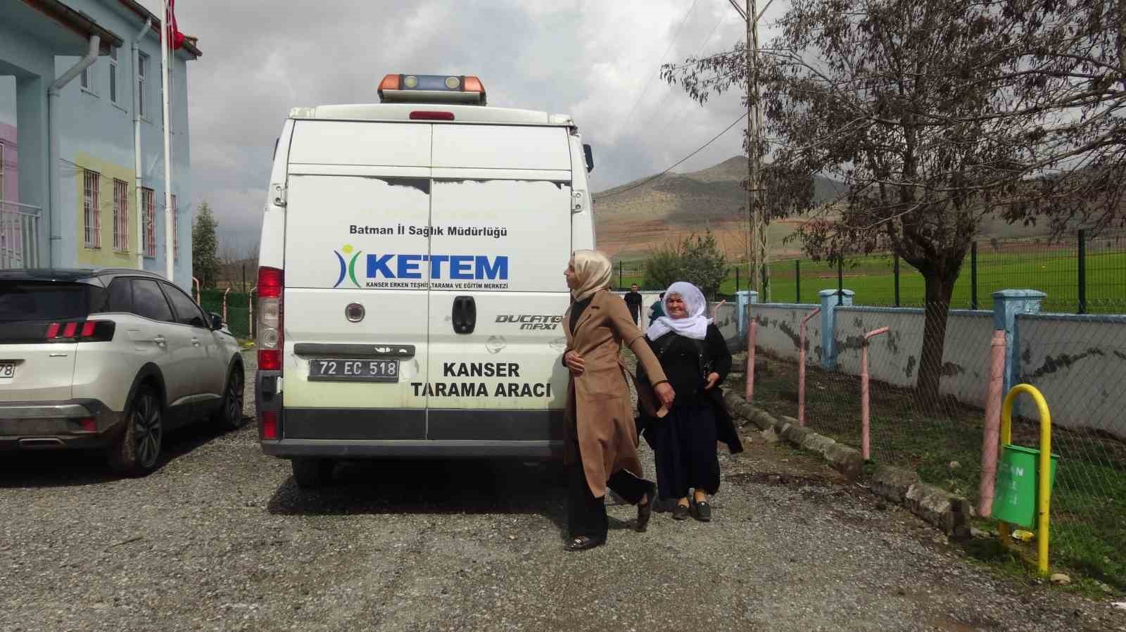 batmanda erken teshis hayat kurtarir seferberligi koy koy gezip kanser taramasi yapiyorlar 7 lLGsGWdG
