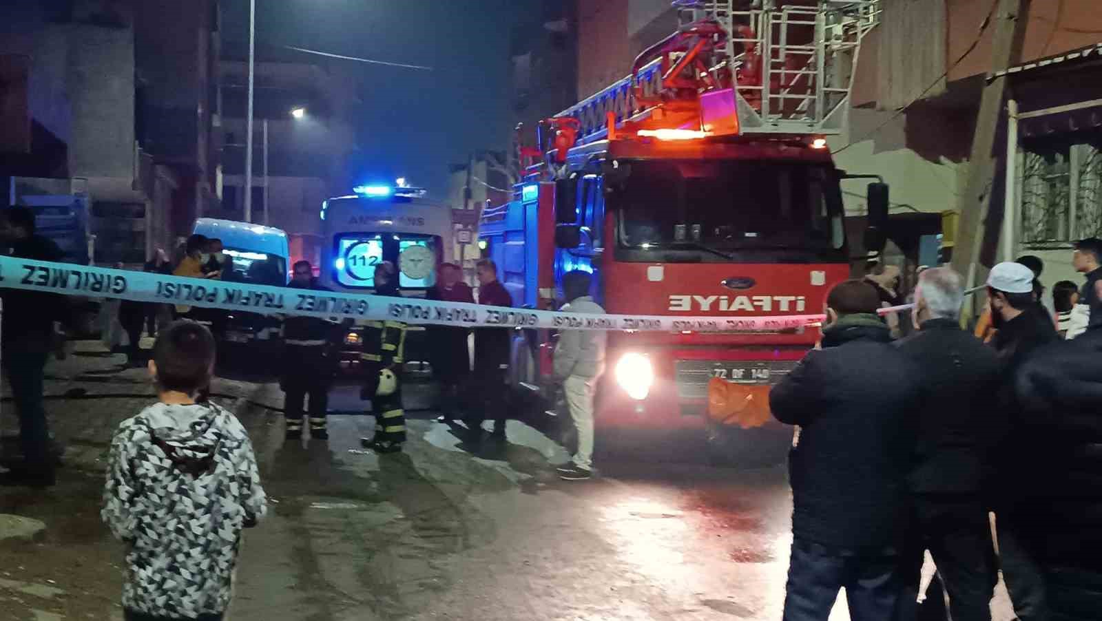 batmanda evde cikan yanginda yatalak hasta hayatini kaybetti 2 3kVPGHhA