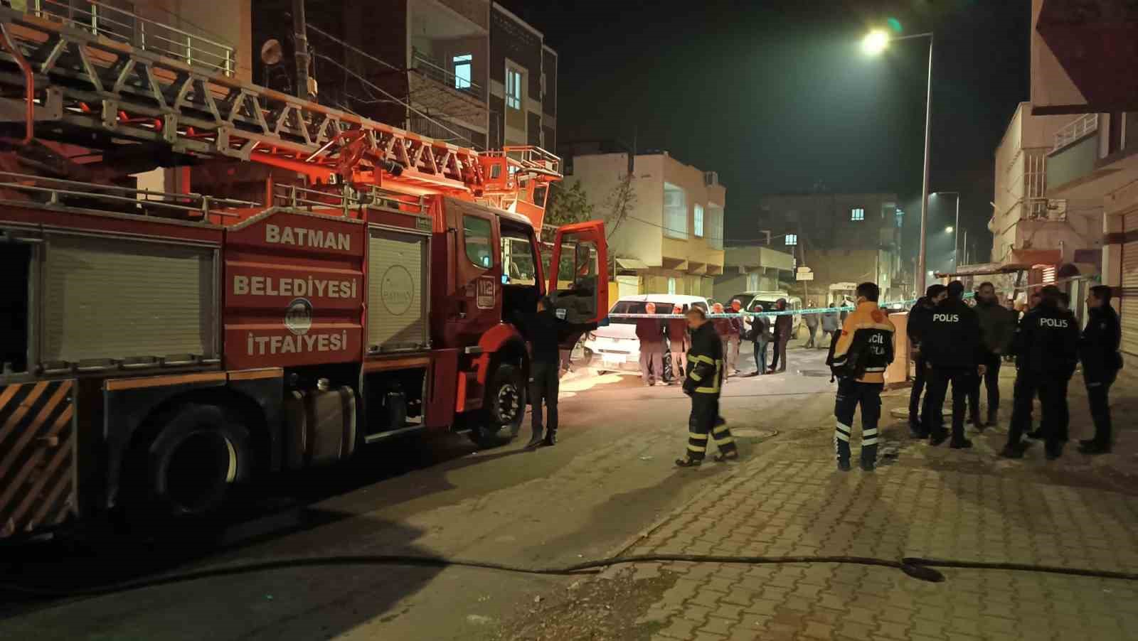 batmanda evde cikan yanginda yatalak hasta hayatini kaybetti 3 4A7kAJku