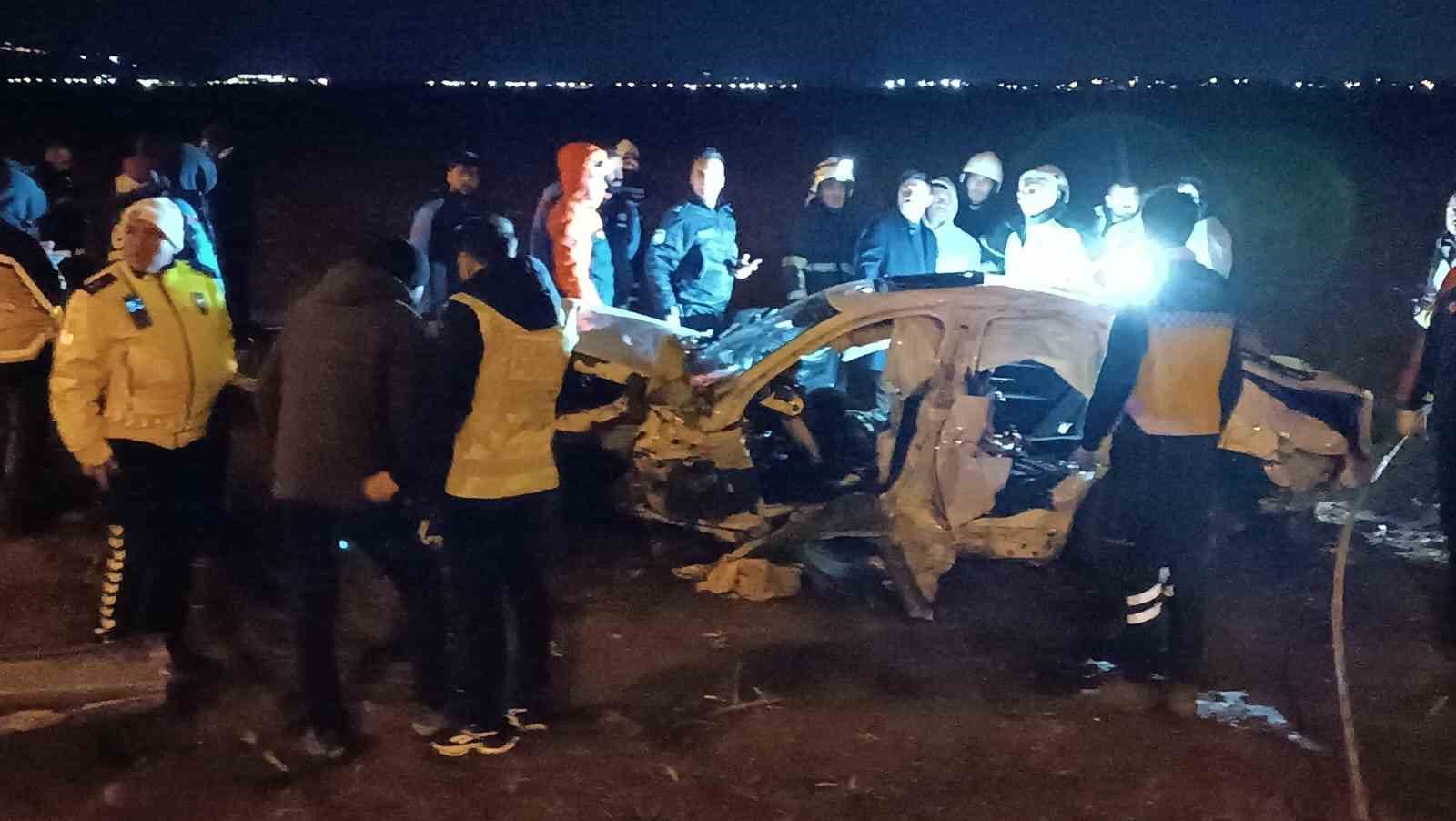 batmanda feci kaza 3 olu 3 yarali 6