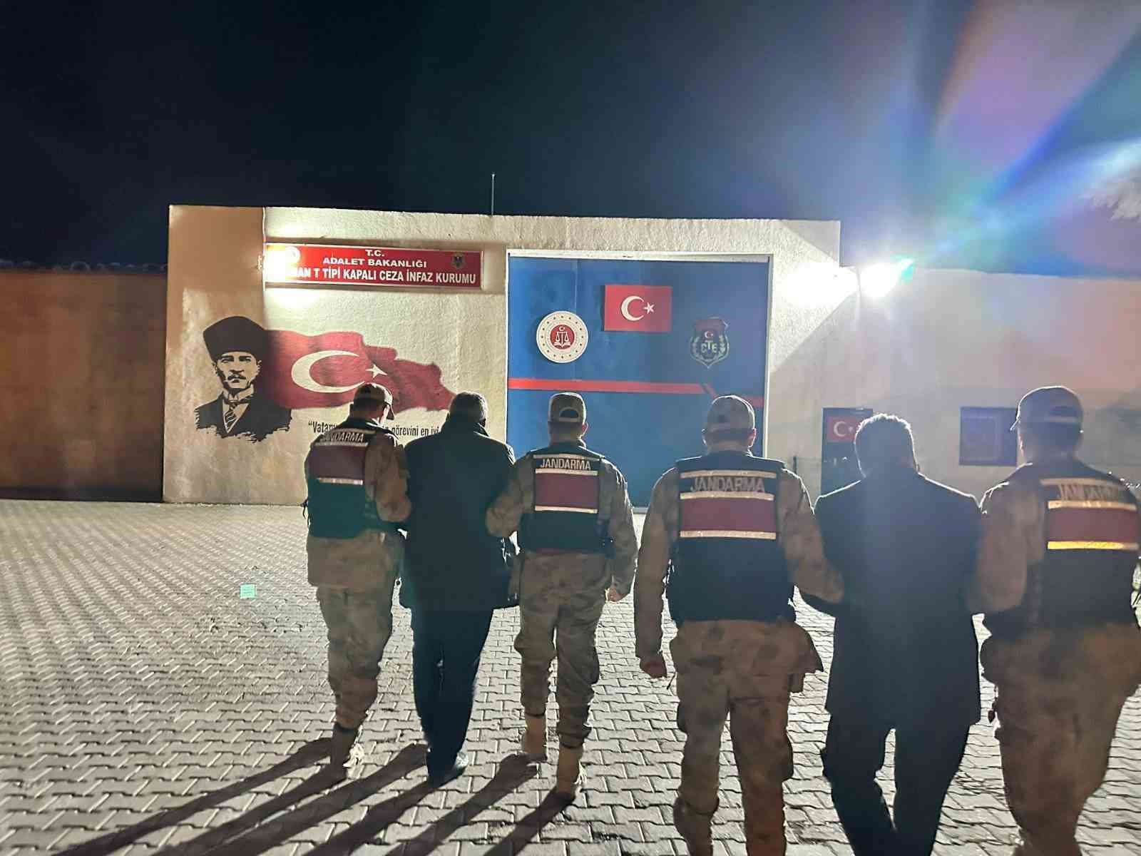 batmanda genis capli operasyon 42 firari yakalandi 2 Ok25wk8n