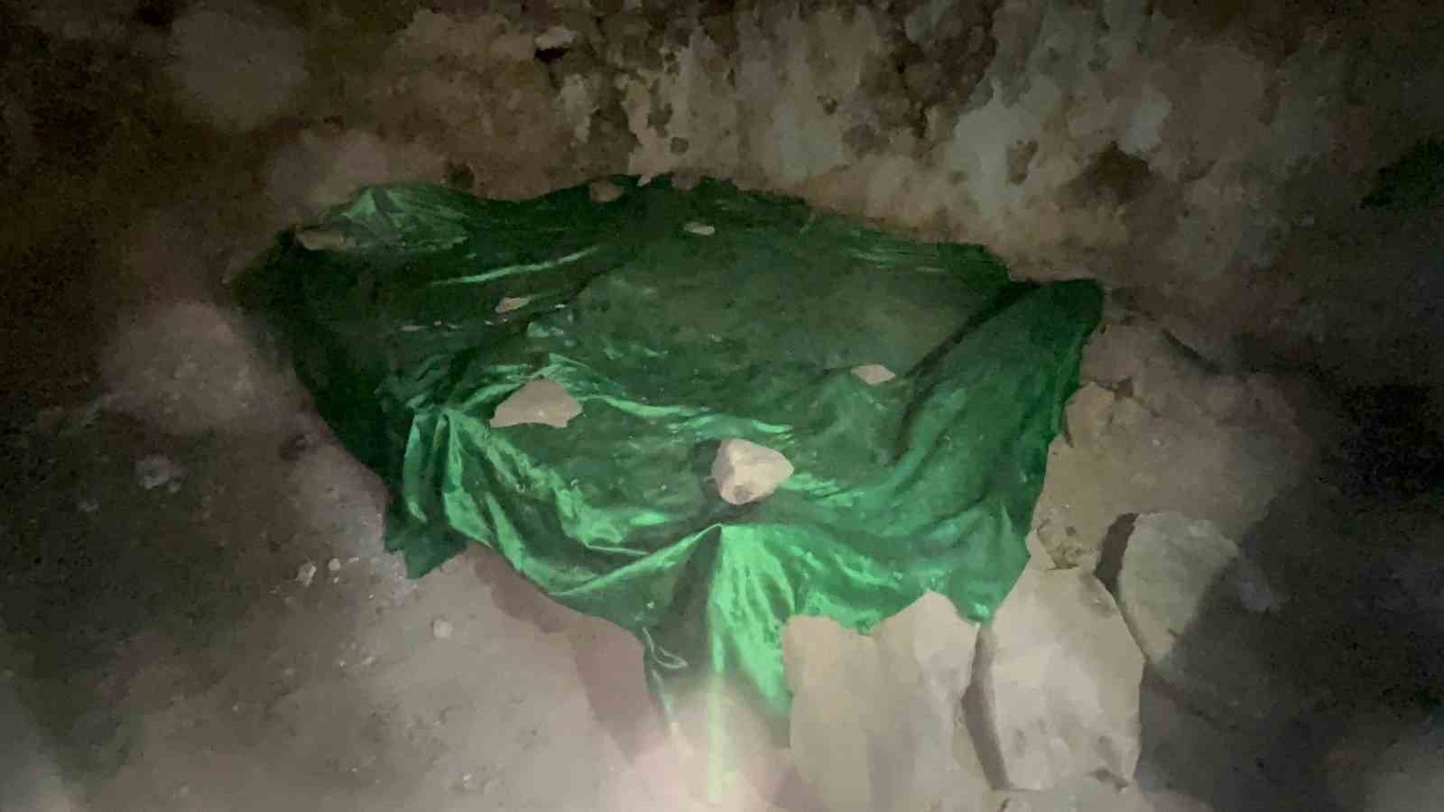 batmanda gomek yaylasinda yeraltinda cami bulundu 8 dt5YysIZ