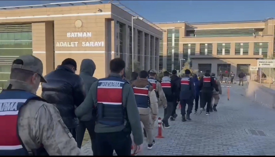 Batman’da jandarmandan yasadışı bahise dev operasyon 7 batmanda jandarmandan yasadisi bahise dev operasyon 3