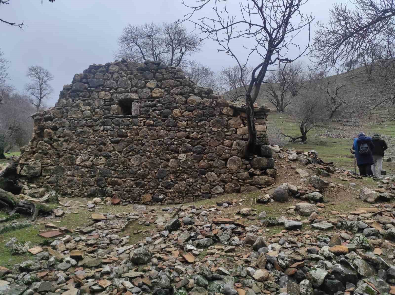 batmanda kesfedilen gizemli yeralti camisi ziyaretci akinina ugruyor 5 ss9JwISL