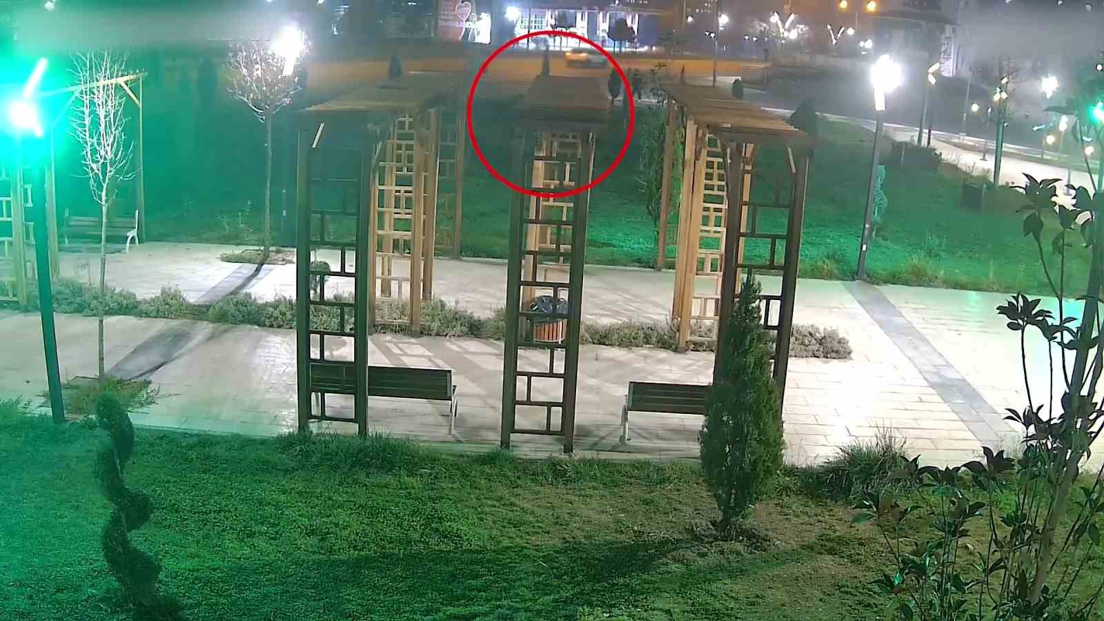 batmanda kuyumcu soygunu yalaniyla vurgun 2 dolandirici yakalandi 1 v2WKqzDY