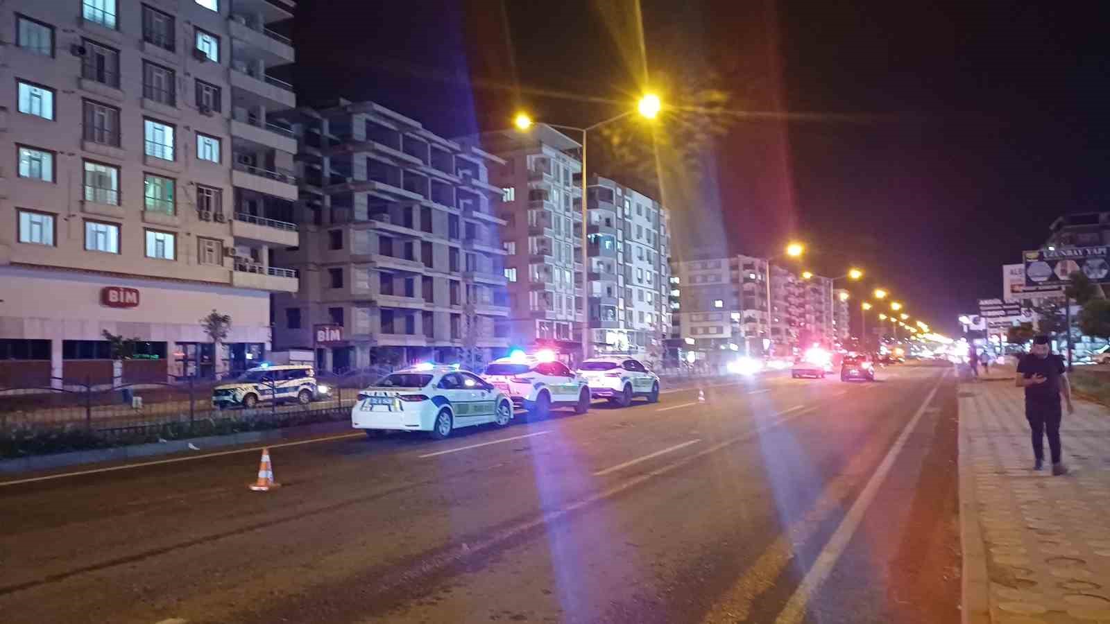 Batman’da motosikletin çarptığı yaya ile sürücü hayatını kaybetti 5 batmanda motosikletin carptigi yaya ile surucu hayatini kaybetti 1 W1UrICyn