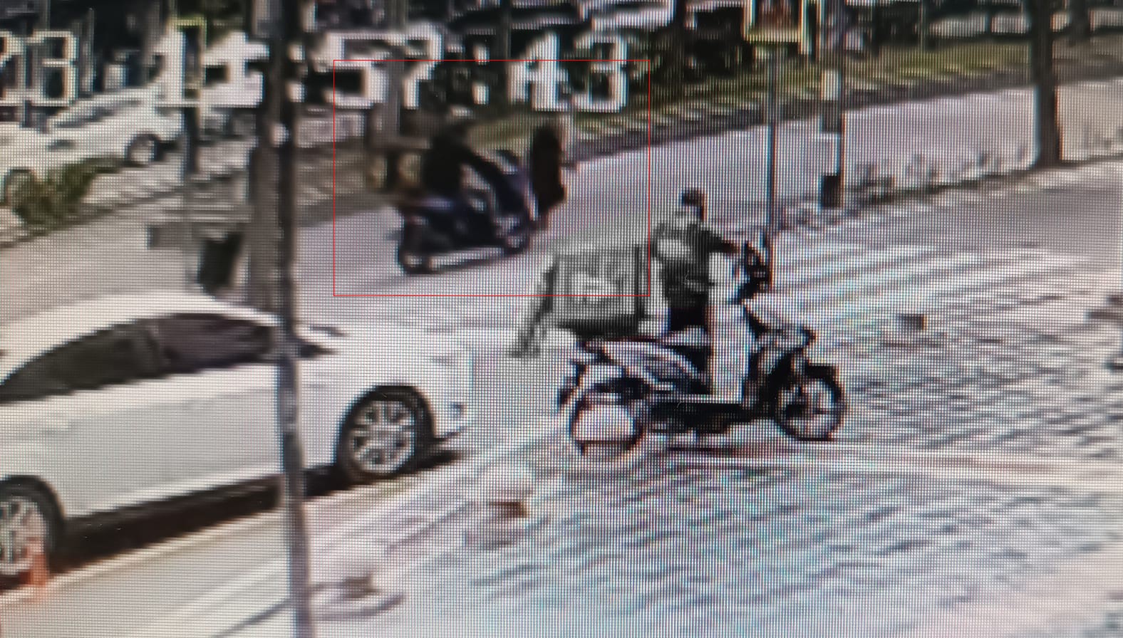 batmanda motosikletin yayaya carpma ani kamerada 0 yJZYKbZm