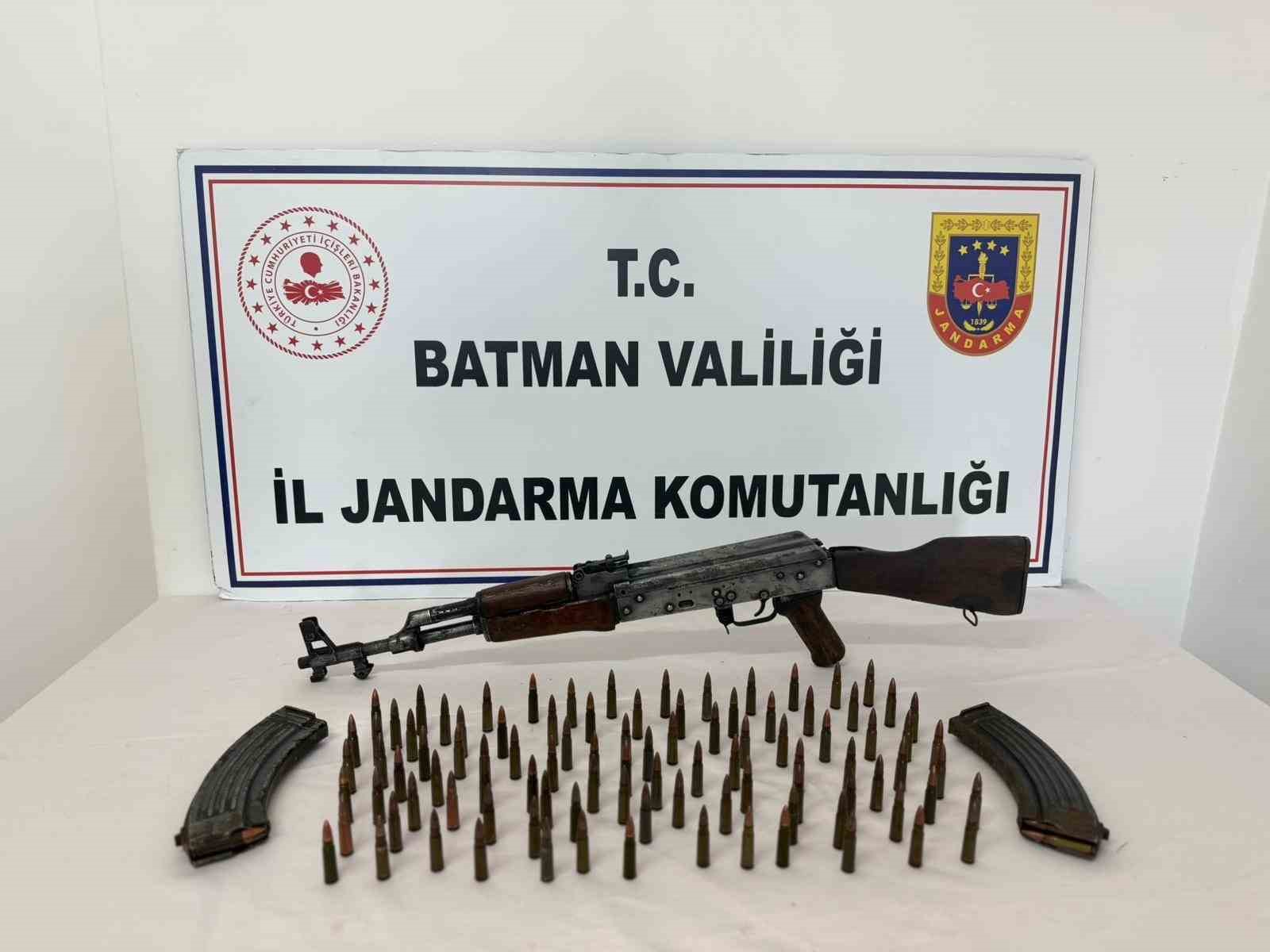 batmanda ruhsatsiz silah operasyonu 2 tutuklama 0 vT9qcCKa