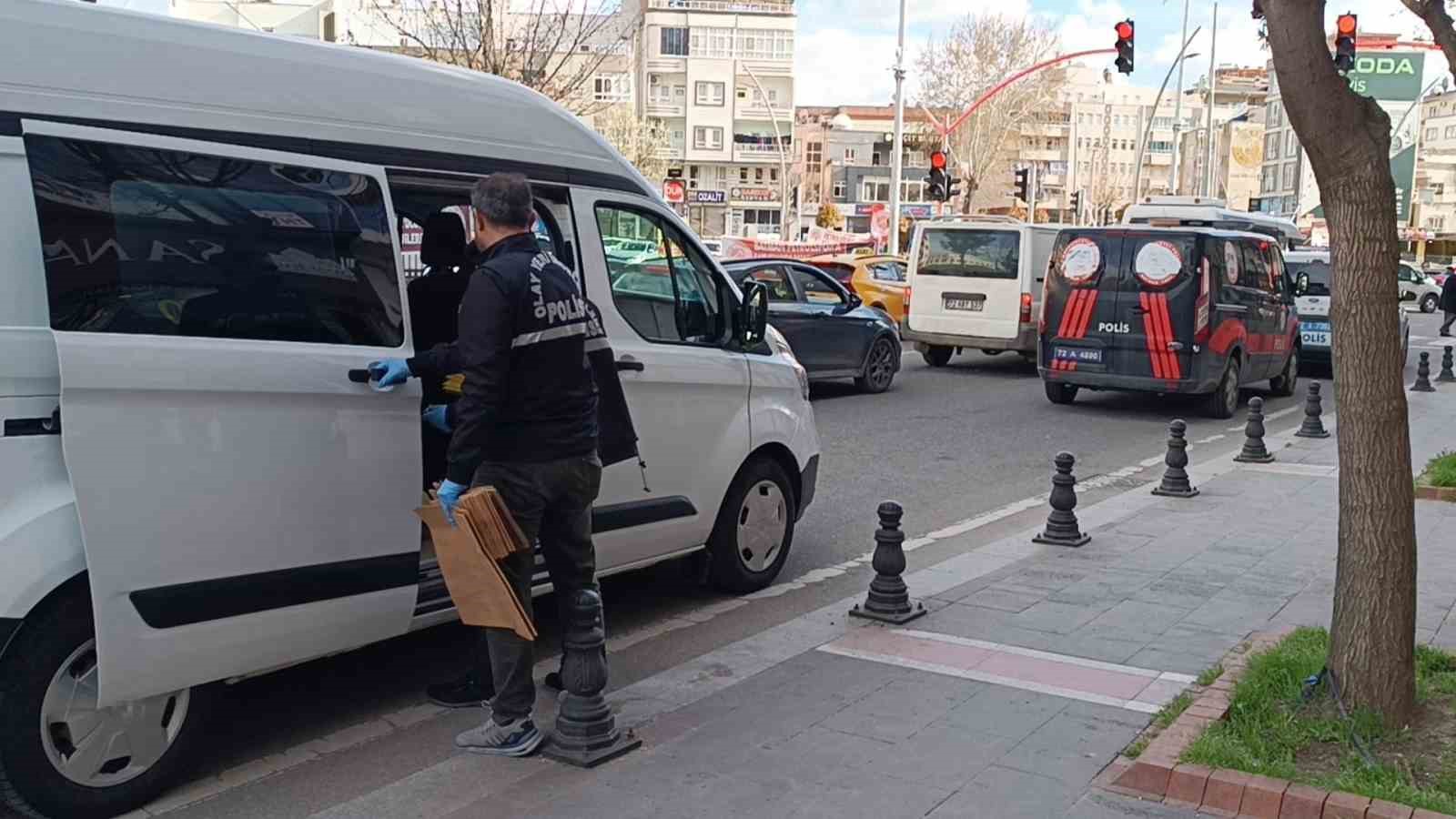 batmanda silahli kavga 1 olu 0 NNYWQrPj