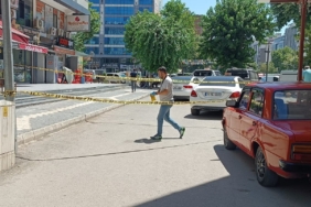 batmanda-silahli-saldiri-1-kisi-ayaklarindan-vuruldu-DOz6faqe.jpg