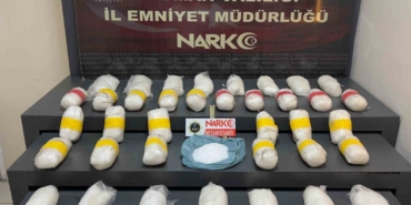 batmanda-uyusturucu-operasyonu-19-kilo-metamfetamin-ele-gecirildi-zrVbicNA.jpg