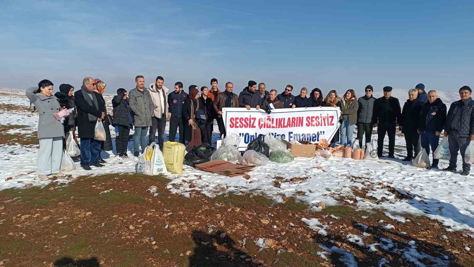 batmanda yaban hayvanlari icin dogaya yem birakildi 1