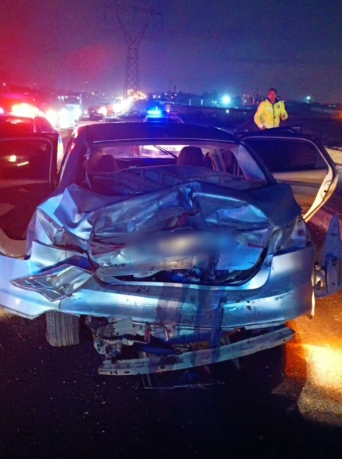 batmanda yapimi devam eden yolda trafik kazalari 7 yarali 5 DcOkwskQ