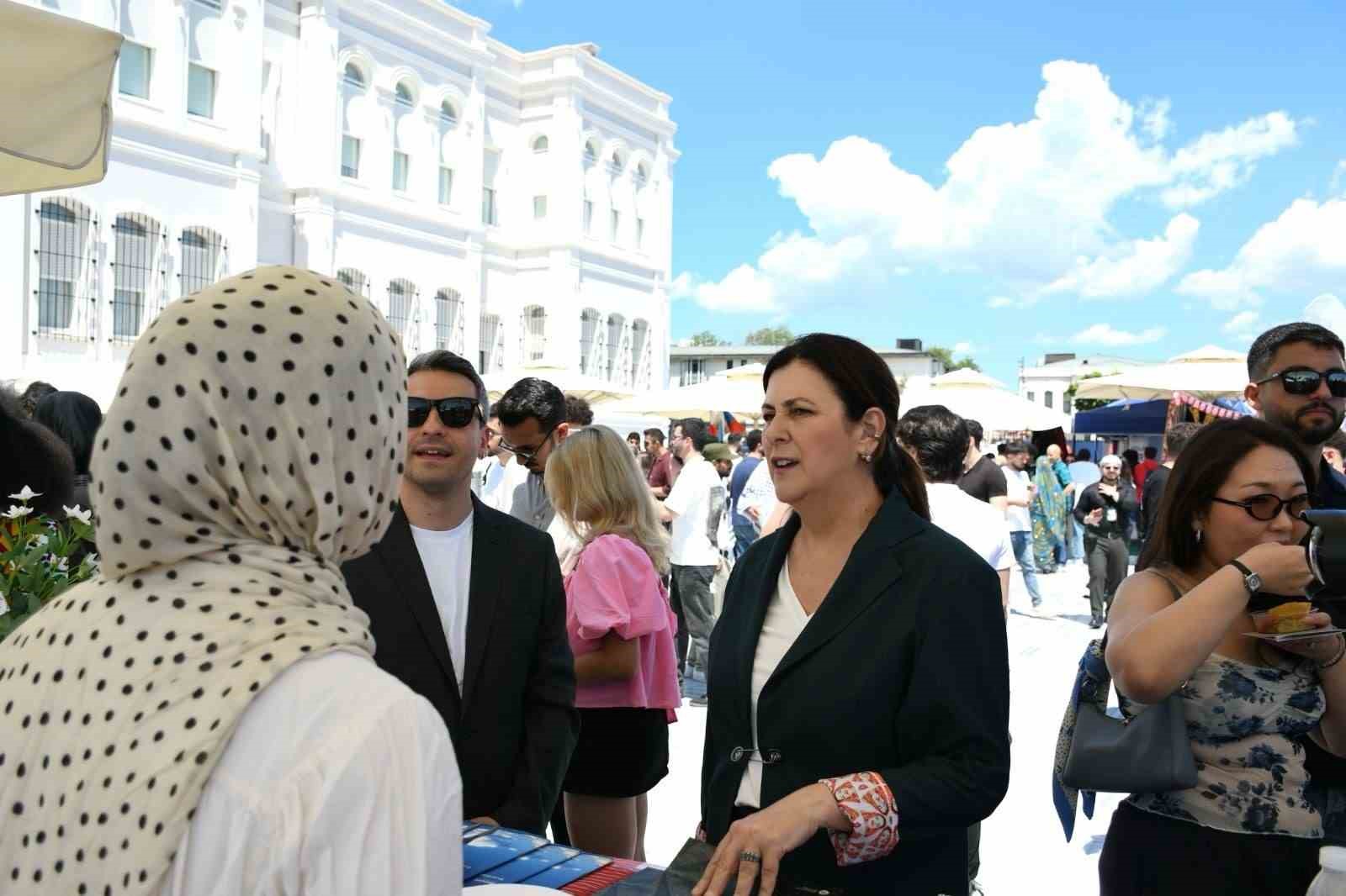 BAU’daki 116 ülkeden öğrenci ’International Day’da bir araya geldi 5 baudaki 116 ulkeden ogrenci international dayda bir araya geldi 1 6PfEakXN