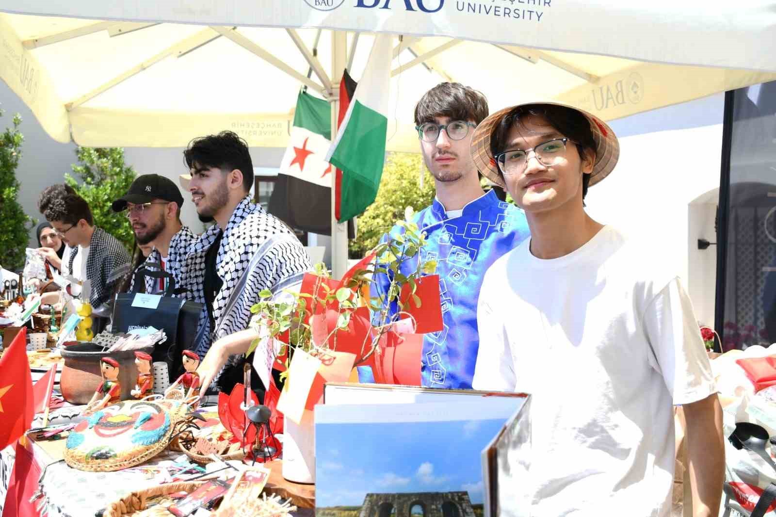 BAU’daki 116 ülkeden öğrenci ’International Day’da bir araya geldi 8 baudaki 116 ulkeden ogrenci international dayda bir araya geldi 4 ydXlvWgb