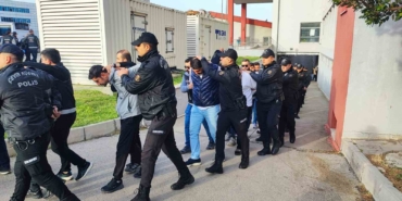 baygaralar-suc-orgutune-yonelik-operasyonda-gozaltina-alinan-287-supheli-adliyeye-sevk-edildi-g2iMphbD.jpg