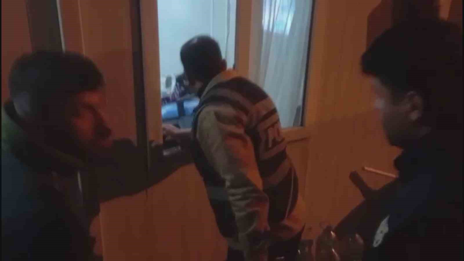 baygin halde bulunan 90 yasindaki yatalak kadini su isteyisi kurtardi 3 RHm8NfCN