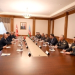 baykar-yonetim-kurulu-baskani-bayraktar-azerbaycan-savunma-bakani-hasanovla-gorustu-s7YR3PCp.jpg
