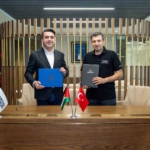 baykardan-filistinli-ogrencilere-egitim-destegi-7HI6Lqmr.jpg