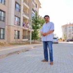 baykarin-yaptigi-303-deprem-konutuyla-mahalle-kulturu-yeniden-canlandi-cmWyN2CC.jpg